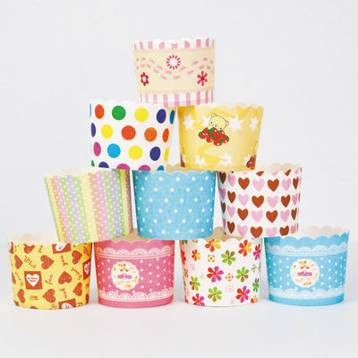 Small bakery paper cake tray box making machine with low price supplier
